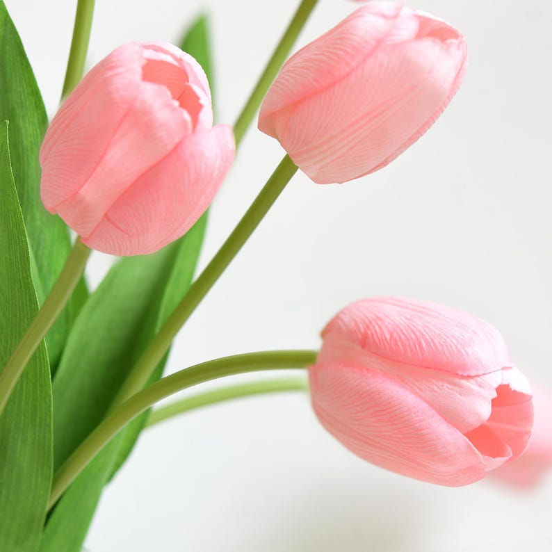 Real Touch Tulpen, künstliche Blumen mit langem Stiel - 12 künstliche Stiele Bild 13