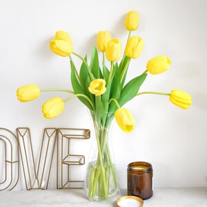 Real Touch Tulpen, künstliche Blumen mit langem Stiel - 12 künstliche Stiele Bild 17