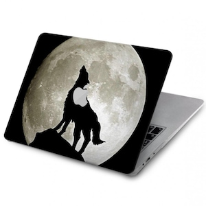 May include: A black laptop case with a wolf howling at the moon design. The moon is full and white with a gray surface. The wolf is a silhouette against the moon.