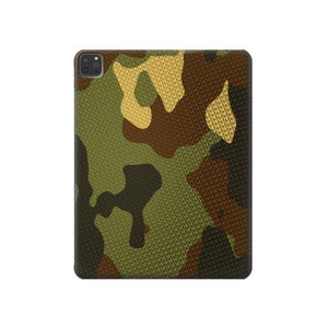 Puede incluir: Una funda para teléfono con un patrón de camuflaje y un diseño texturizado. La funda es verde, marrón y negra.