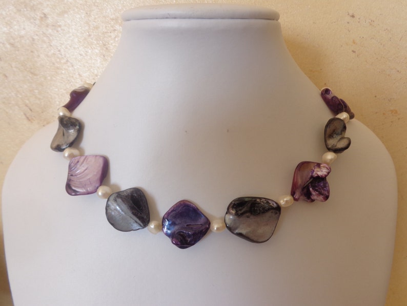 My special gift mop choker black and purple necklace Mop and freshwater pearls necklace mother of pearl necklace