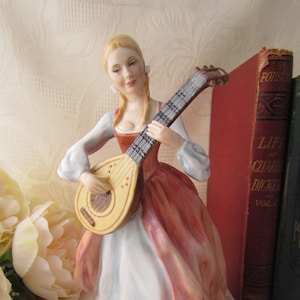 Vintage Renaissance &#39;Melanie&#39; Fine Bone China Figurine - Petite Ladies Collection - Circa 1970