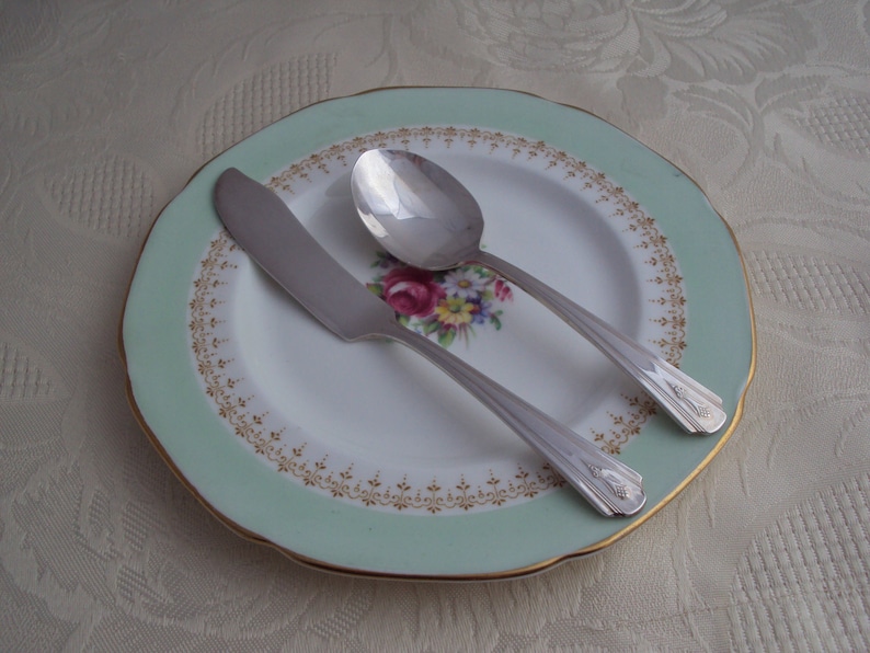 Vintage Silver Plated Dorchester Butter KnifeButter Spreader and Jam Spoon FlatwareSilverware Circa 1930/'s1940/'s Boxed
