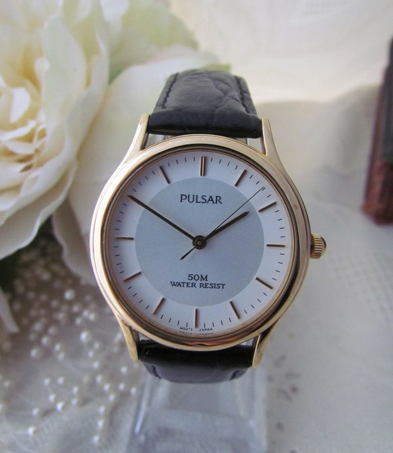 Vintage Pulsar (Seiko) Men's Quartz Wristwatch - S