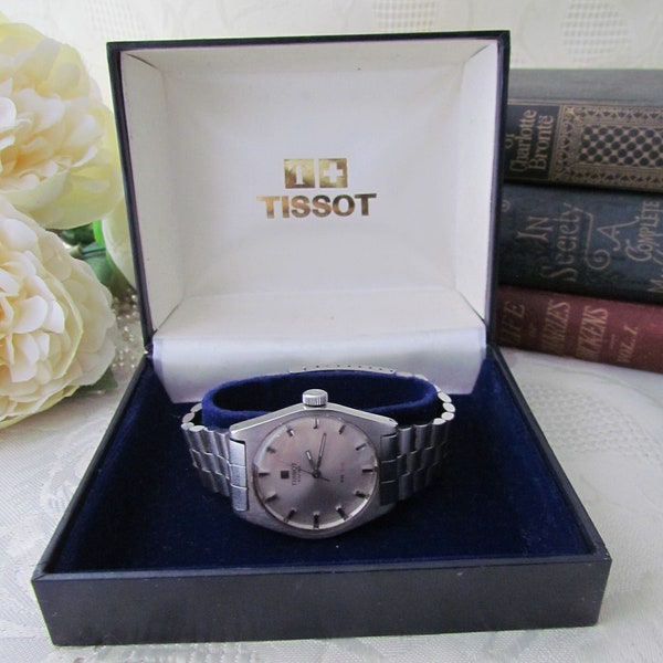 Vintage Tissot PR 516 Men's Stainless Steel Wristwatch - Fully Working Mechanical Hand Wind Swiss Movement - A Lovely Classic Watch