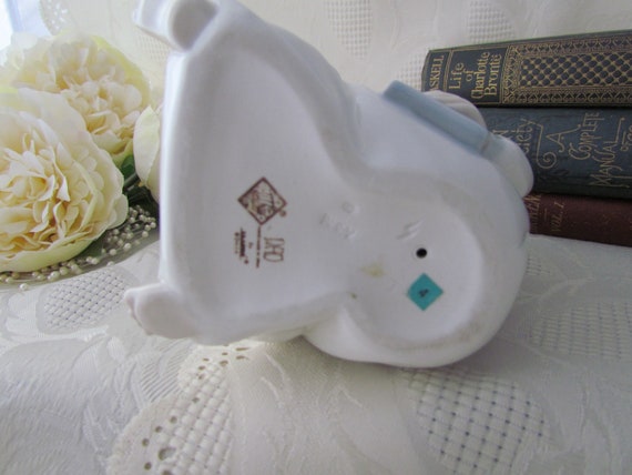 Nao by Lladro 'boy With Candle' Figurine 0567 Sculptor Julio