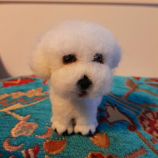 Needle felt Bichon Frise miniature with glass eyes and collar