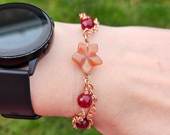 Copper Garnet Chandelier Bracelet with Agate Flower