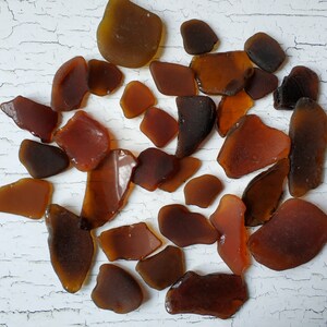 Assorted beach glass bulk set 30pcs brown amber bottles natural polished quality tiny sea glass crafting supply genuine frosted jewelry art