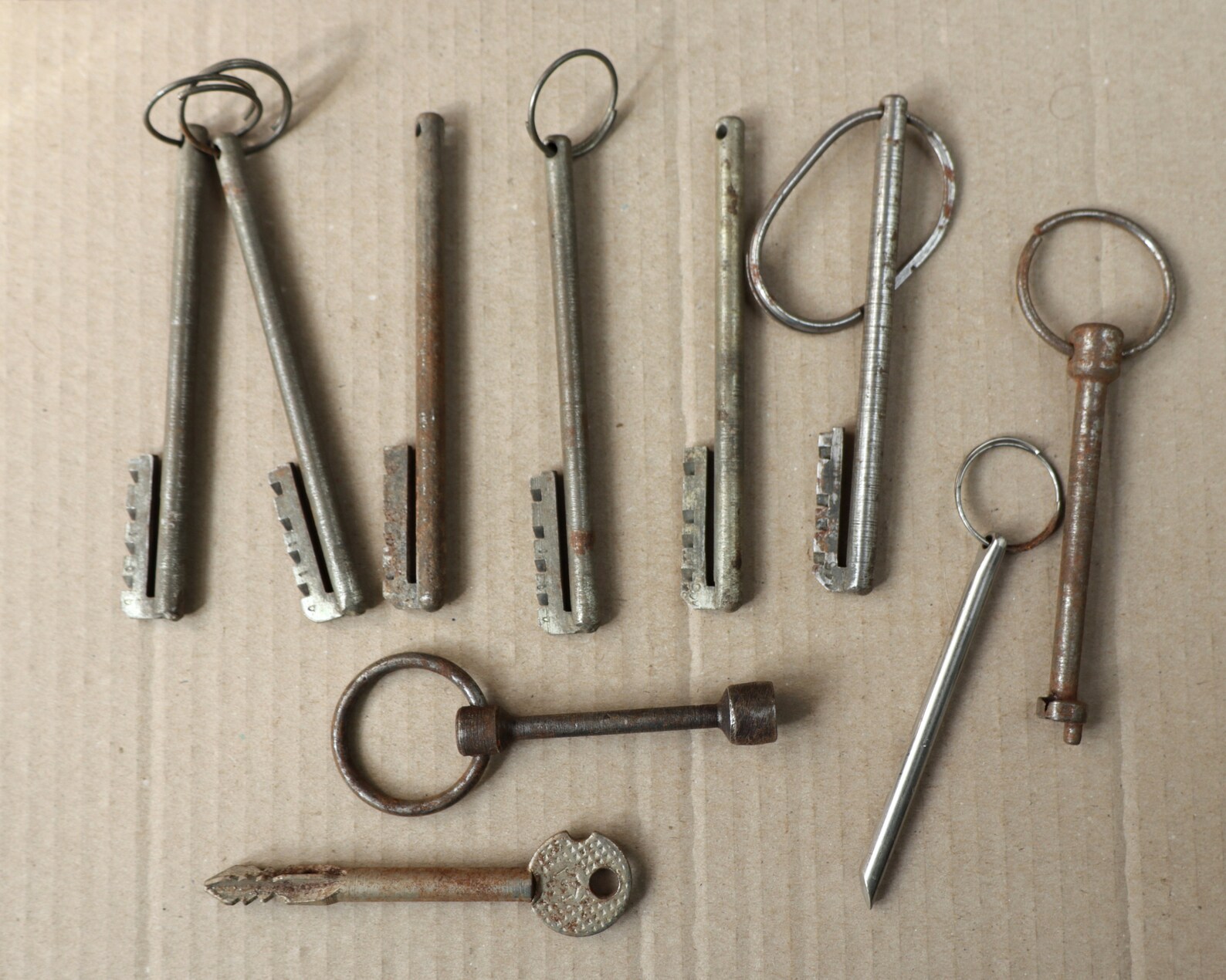 Set 10 Long Rusty Antique Very Rare Keys From Locks Etsy