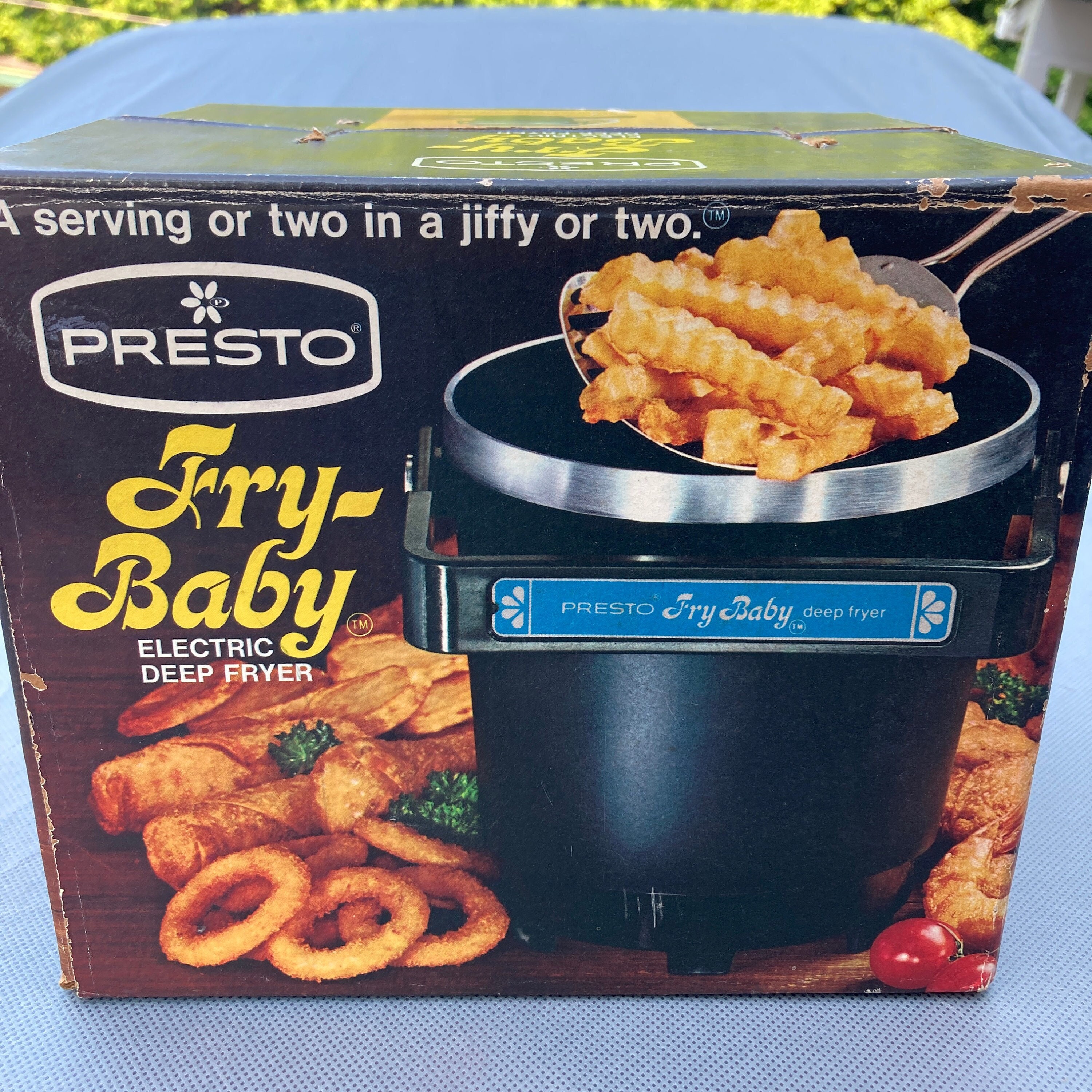 Presto Fry Baby Deep Fryer Model 01/FBD1 Small Serving Size New Old Stock  Factory Sealed Box 1978 