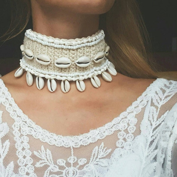 Cowrie Shell Choker, Wedding White