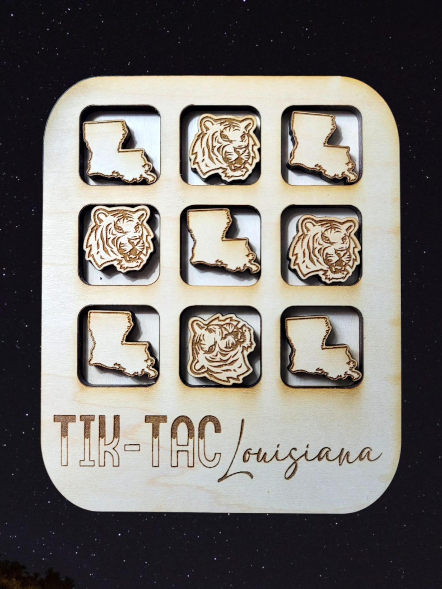 Tic-Tac-Toe Carved Bone Beads – KATE MARKER HOME