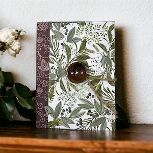 Halloween ATC Folio: Handmade Mini Ephemera Keeper