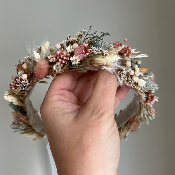 Dried Flower Crown, Newborn Crown, Flower Crown Halo, Baby Flower Crown, Dried Floral Halo, Flower Girl Crown, Boho Flower Crown, Bridal