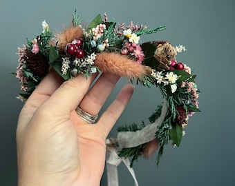 Christmas Flower Crown, Newborn Crown, Flower Crown Halo, Baby Flower Crown, Holiday Floral Halo, Christmas Crown, Winter Greenery Crown