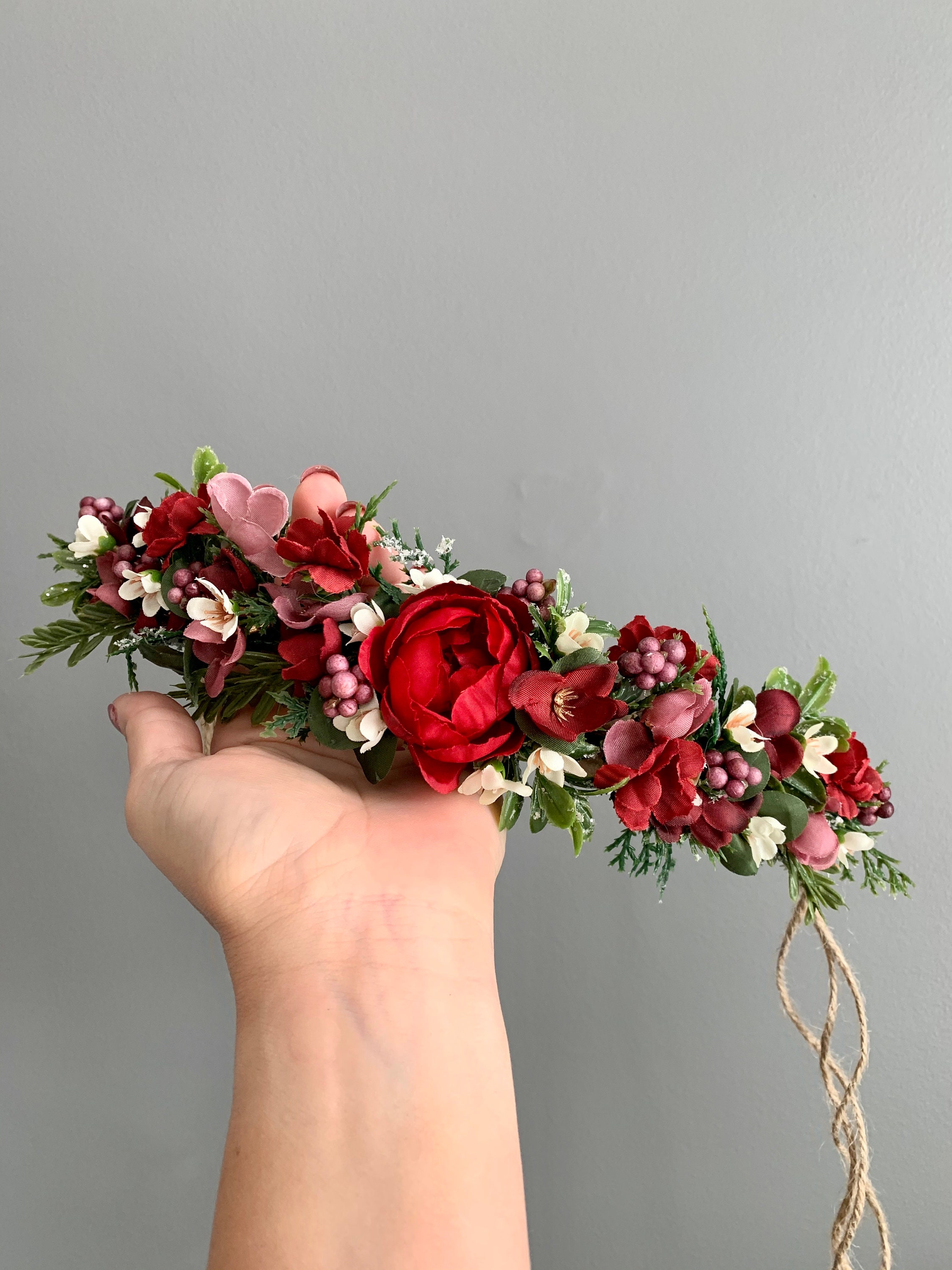 Red flower crown online