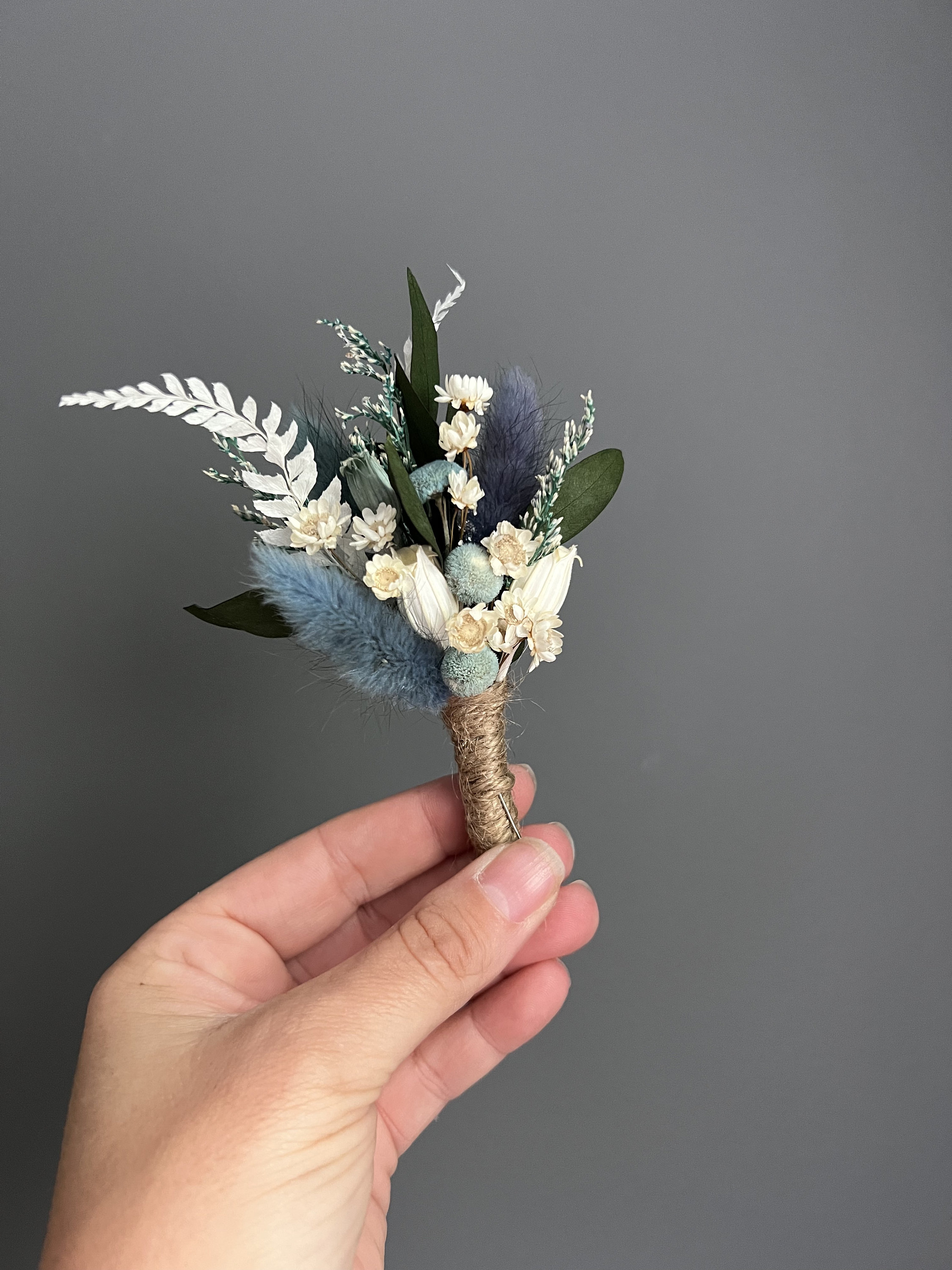 Wrist Corsage and Boutonniere Set, Lilac Corsage, Succulent Corsage, Wedding  Corsage, Prom Corsage, Groomsmen Buttonhole, Rustic Wedding Set -   Norway