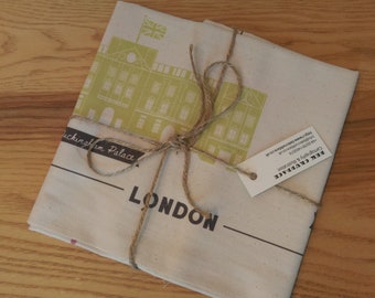 London Icons Tea Towel / Gift for Traveller / London Architecture / Retro Gift / Natural unbleached cotton / Eco-friendly print pastes.