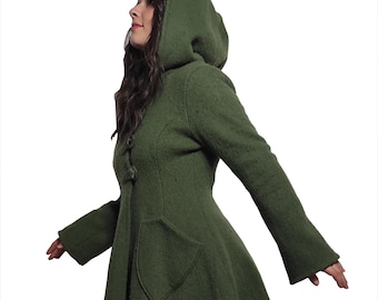 Green virgin wool coat Size 38 Large fairy coat Elven hood model "Elfrith" Elf Sanlivine