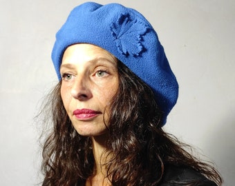 Béret " Lunéa " en polaire, doublé, feuille d’automne béret femme bleu roi TS