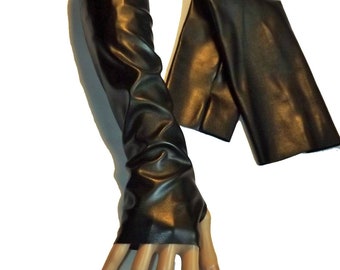 Long black stretch imitation leather mittens Sanlivine