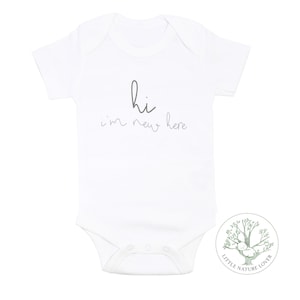 Organic Baby Clothes, Hi I’m New Here Baby Bodysuit, Baby Gift, Newborn Baby Onesie, Gender Neutral Baby Clothes, Organic Bodysuits