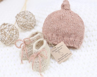 Baby Girl Cap & Bootie Set, Newborn Baby Girl Set, Alpaca Baby Set, Hospital Baby Cap Set, Coming Home Baby Girl, Keepsake Baby Gift Set