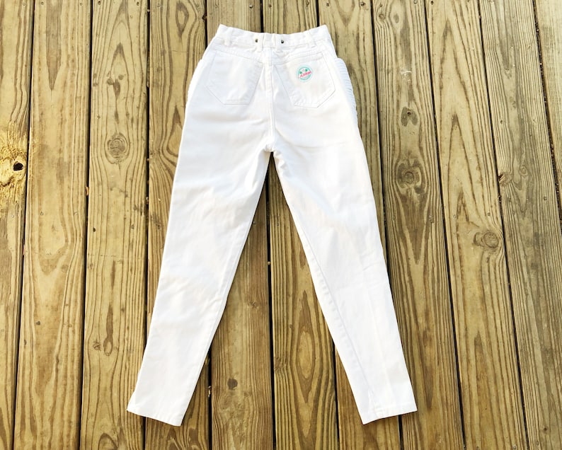 Vintage 80s 90s LA Gear High Waisted White Denim Accented Trim Tapered Jeans XS 24 x 27.5
