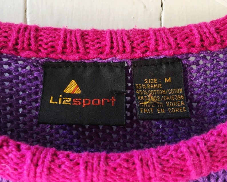 Vintage 80s Liz Sport Magenta Pink Purple Blue Knit Oversized White Snowflake Winter Design Sweater M