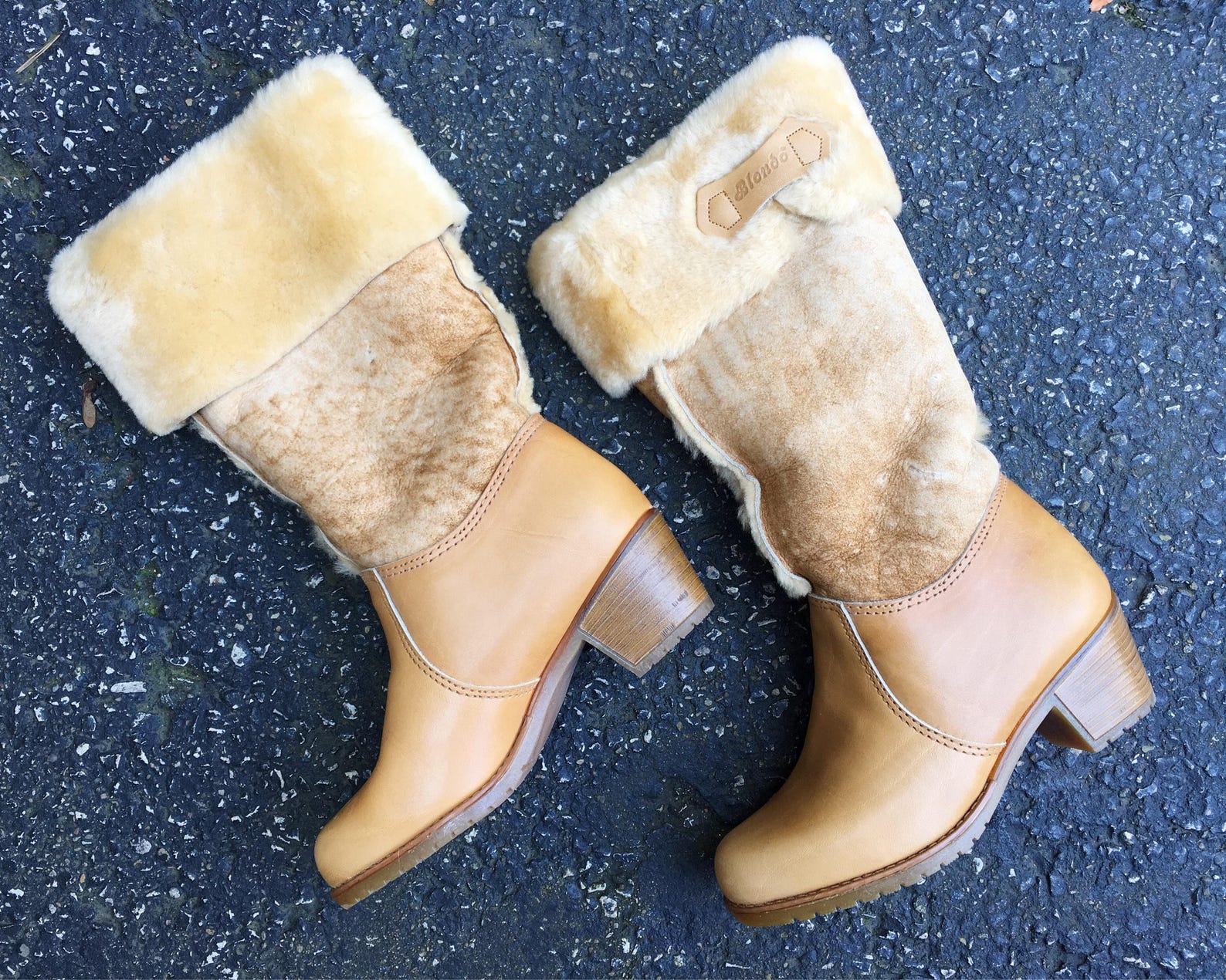 blondo noa camel suede