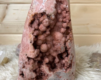 XL Supreme Pink Amethyst (3.4kg)