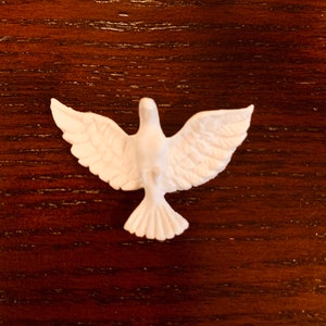 Holy Spirit of God friendship Doves resin 10 ornaments. image 2