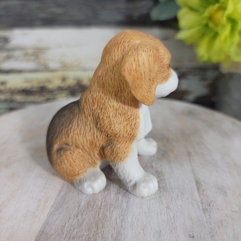 HOMCO Beagle Puppy Dog Figurine Dark Brown White Sitting Etsy
