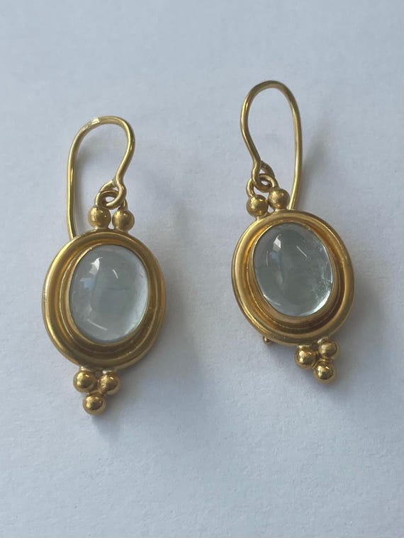 22K gold Temple St. Clair cabochon aquamarine drop earrings