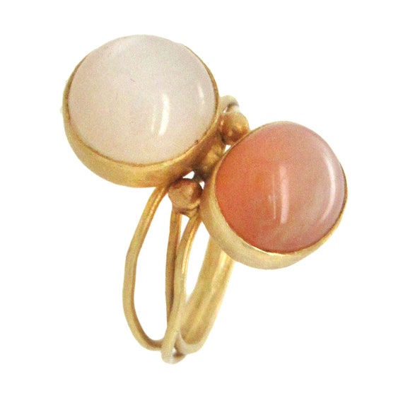 18K yellow gold twin moonstone ring - image 3