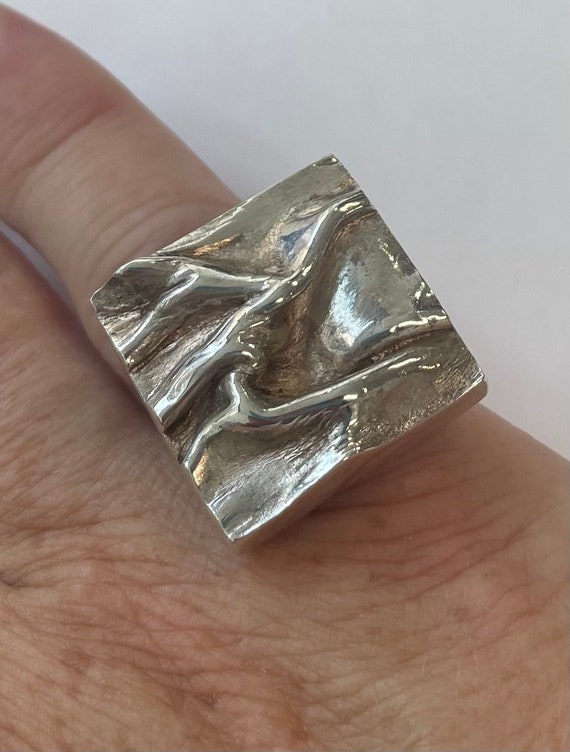 Modernist Matti J Hyvarinen sterling silver ring