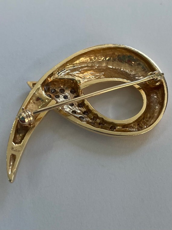 14K gold swirl brooch with diamonds - Gem