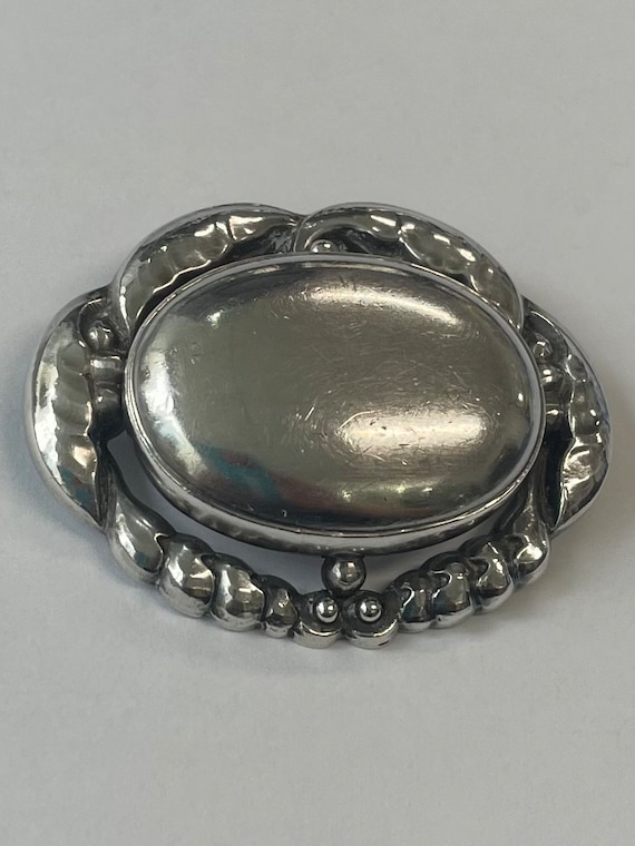 Georg Jensen oval silver brooch no 146