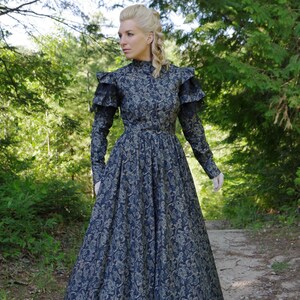 Victorian style dressing gown clearance