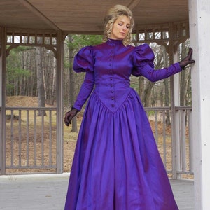 Jobeth Classic Victorian Gown image 1