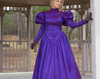 Jobeth Classic Victorian Gown