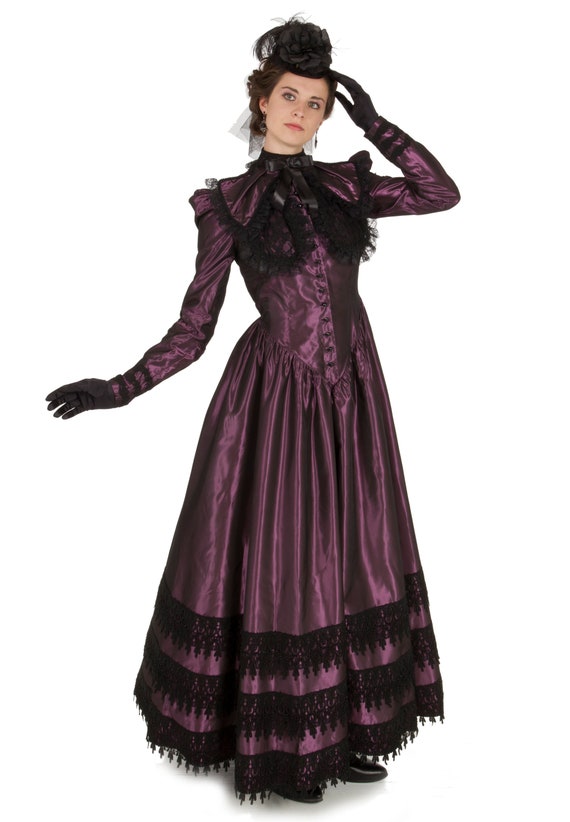 Downton Abbey Inspired Dresses 1890 Desidera Victorian Gown and Collar $210.00 AT vintagedancer.com