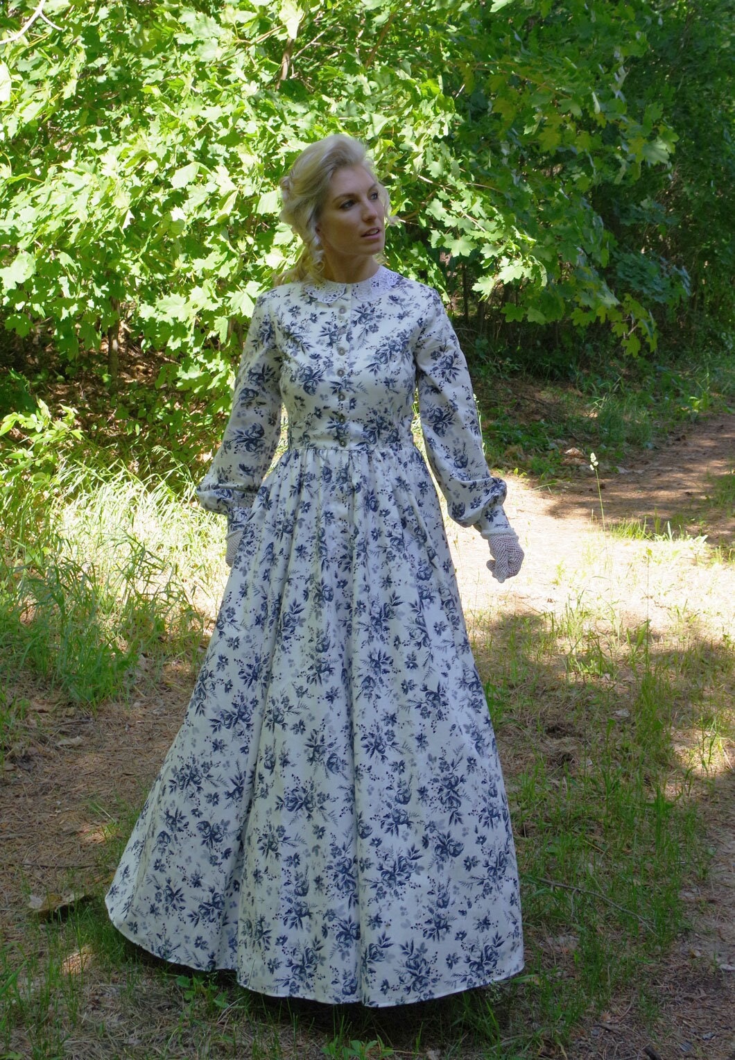 pioneer dress