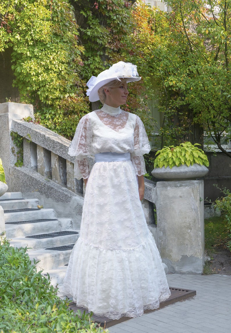 Easy DIY Edwardian Titanic Costumes 1910-1915 Chantilly Lace Edwardian Dress $239.95 AT vintagedancer.com