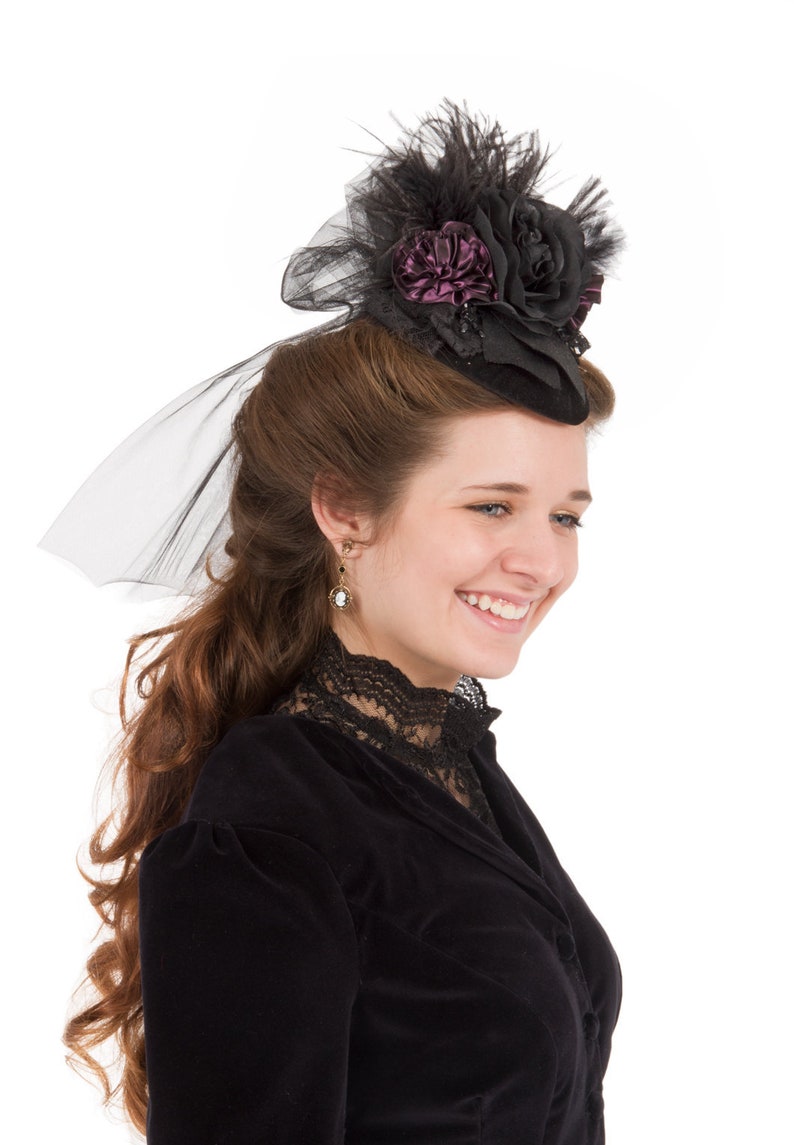 Victorian Style Hats, Bonnets, Caps, Patterns Mary Angela Teardrop Hat $55.96 AT vintagedancer.com