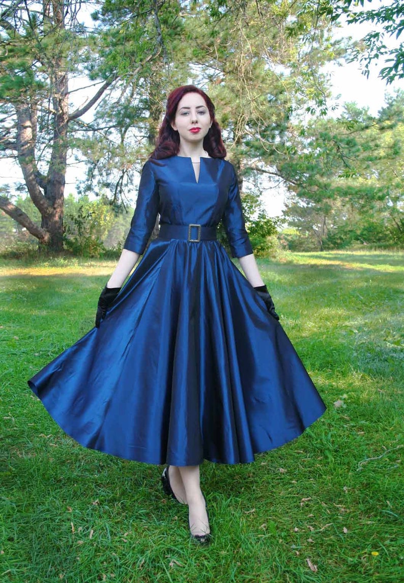 1950s Formal Dresses & Evening Gowns to Buy