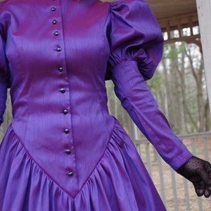 Jobeth Classic Victorian Gown image 8