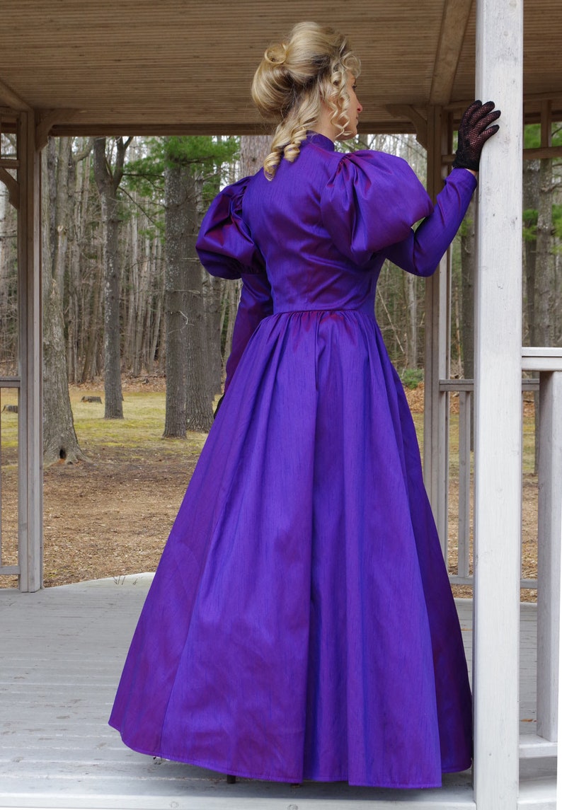 Jobeth Classic Victorian Gown image 6