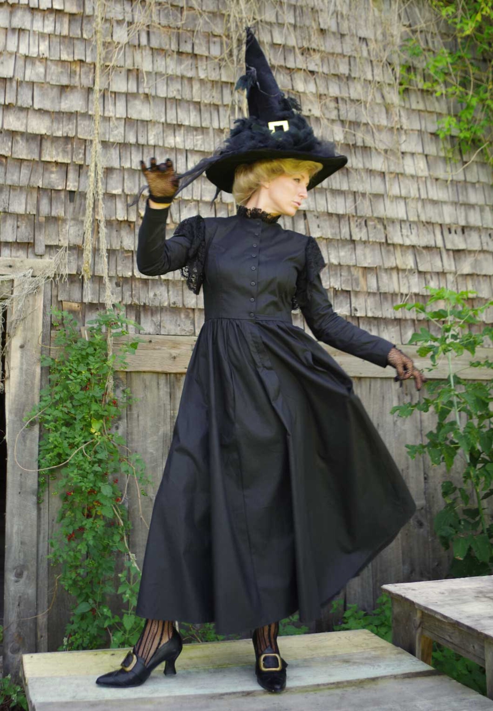 Domnita Victorian Mourning Halloween Witch Dress - Etsy